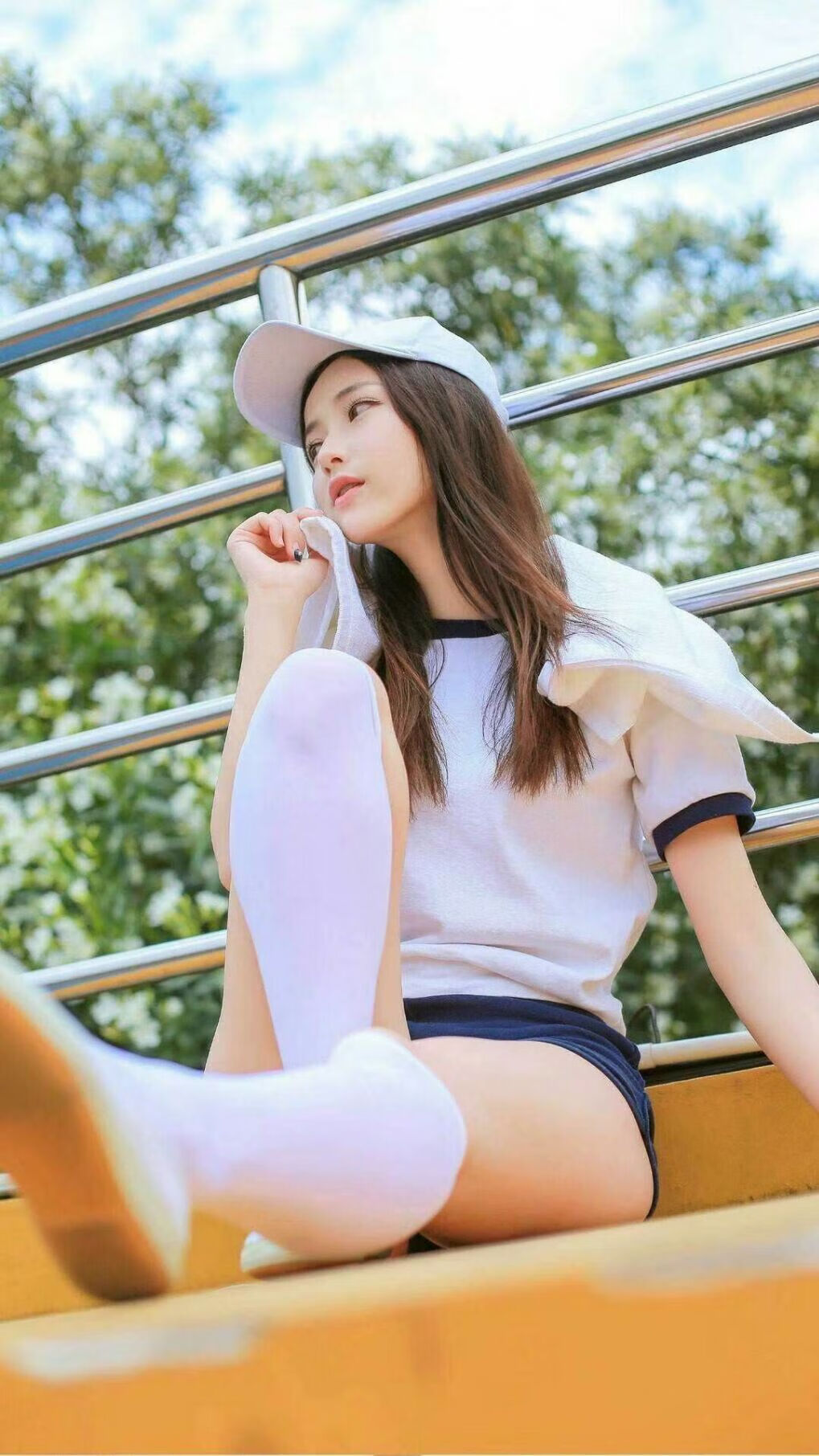 《电竞场馆设计理念：科技与艺术的完美结合》，电竞场馆建设标准全文